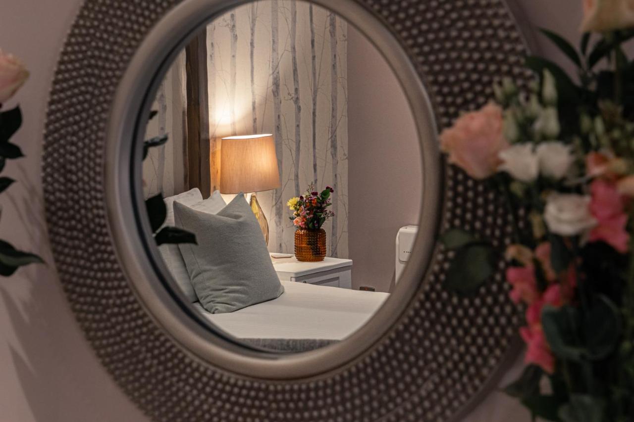 Le Pommier Hotel Castel Eksteriør billede